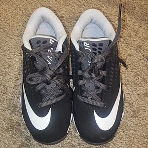 Nike Kids Black and White Sneakers